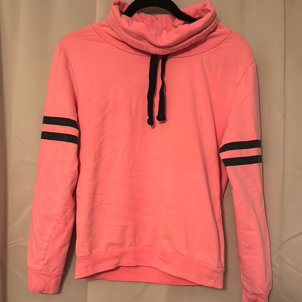 On Fire Pink Cowl Neck Top Women’s Size Medium (fits like a small)